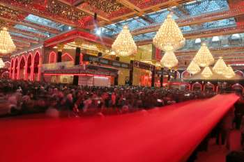 شعور و شور حسینی در راهپیمایی زیارت اربعین