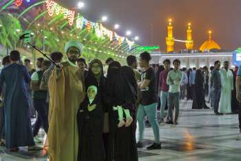 زائران ایرانی و غیر ایرانی در کربلای معلی